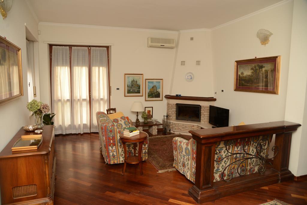 Casa delle Ortensie Bed and Breakfast Alpignano Exterior foto